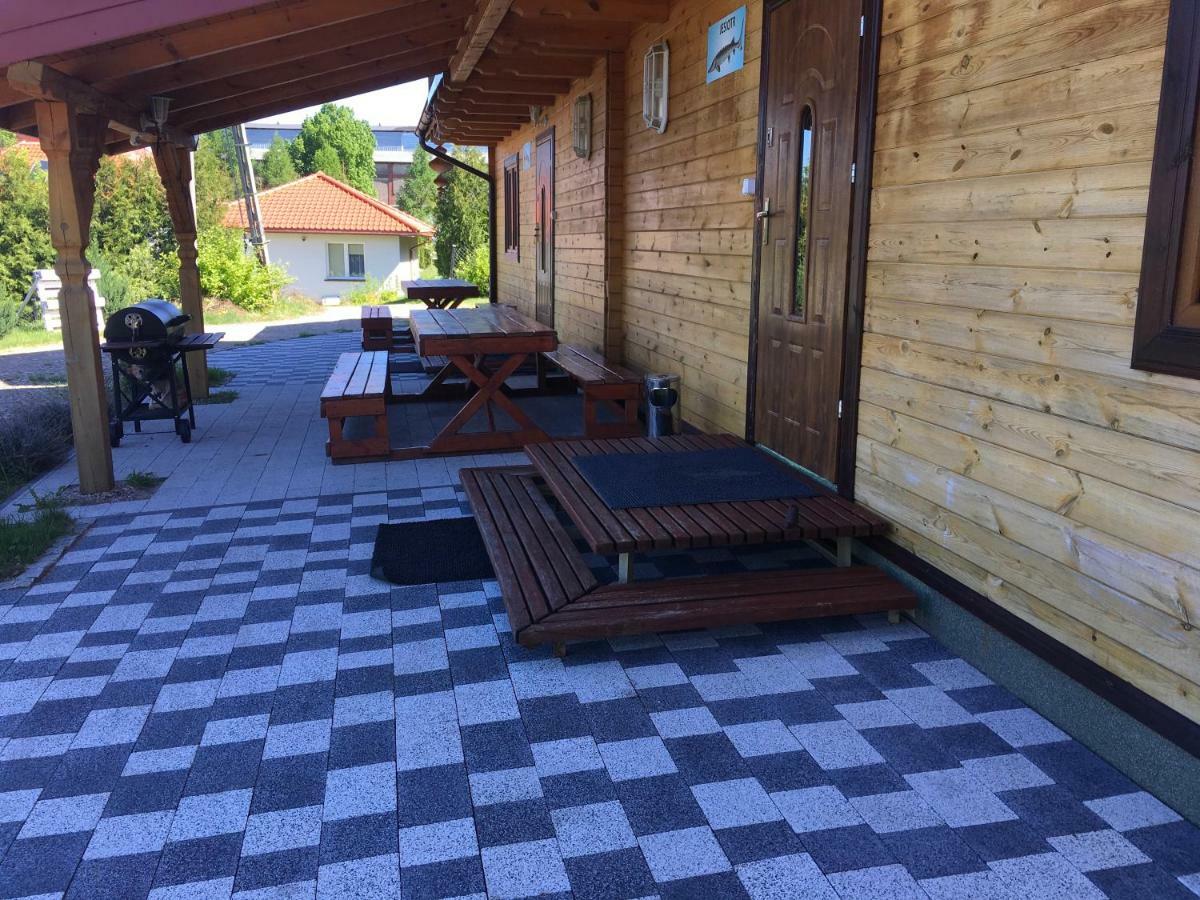 Teczowe Lowisko Hotel Wolka Orlowska Exterior foto
